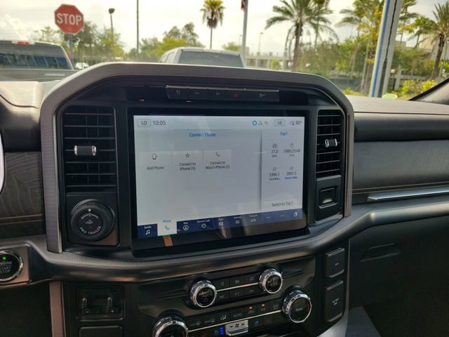 Certified 2022 Ford F150 Platinum w/ Equipment Group 701A High image 26