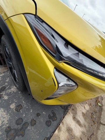 Used 2024 Chevrolet Trax ACTIV w/ Driver Confidence Package FWD image 3