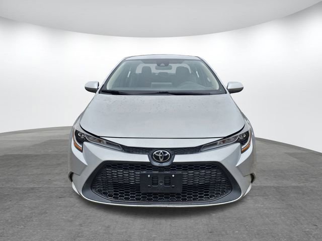 Used 2021 Toyota Corolla LE image 2