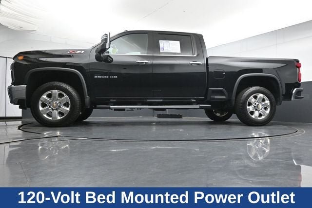 Used 2022 Chevrolet Silverado 2500 LTZ w/ LTZ Plus Package AWD/4WD image 30