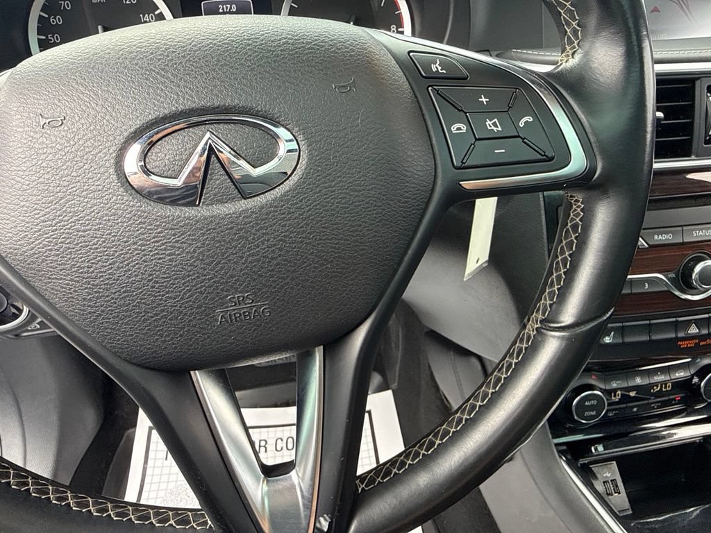Used 2017 INFINITI QX30 Premium w/ Navigation Package AWD/4WD image 19