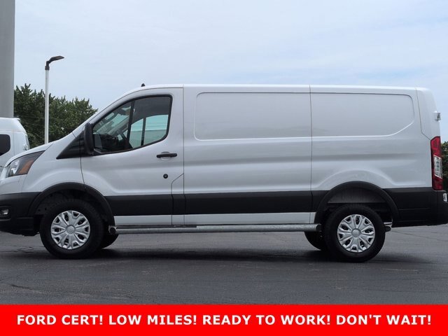 Certified 2025 Ford Transit 250 Low Roof w/ Exterior Upgrade Package RWD image 8