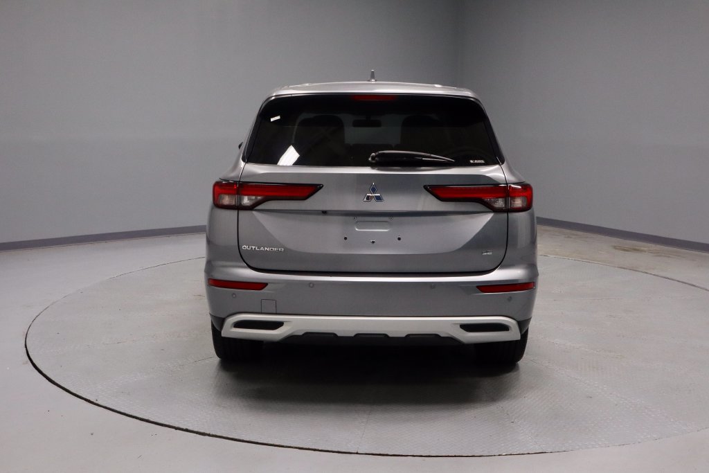 Used 2022 Mitsubishi Outlander SE AWD/4WD image 11