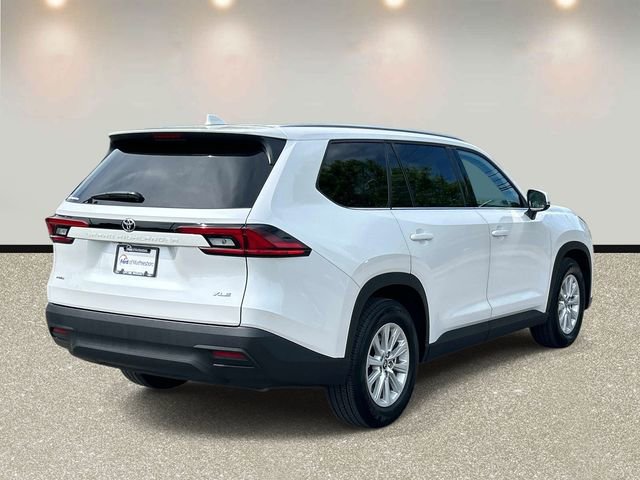 Used 2026 Toyota Grand Highlander AWD image 5