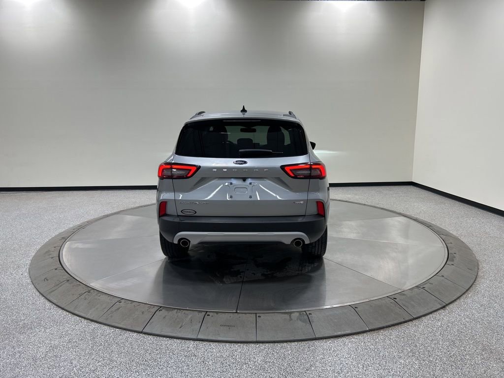 Certified 2024 Ford Escape Platinum image 4