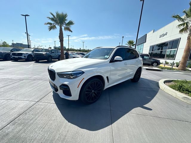 Used 2023 BMW X5 sDrive40i w/ M Sport Package RWD image 3