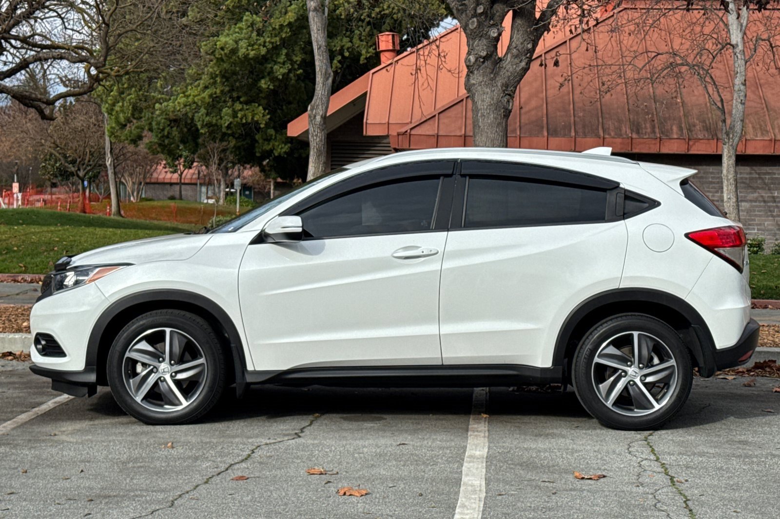 Used 2021 Honda HR-V EX image 8