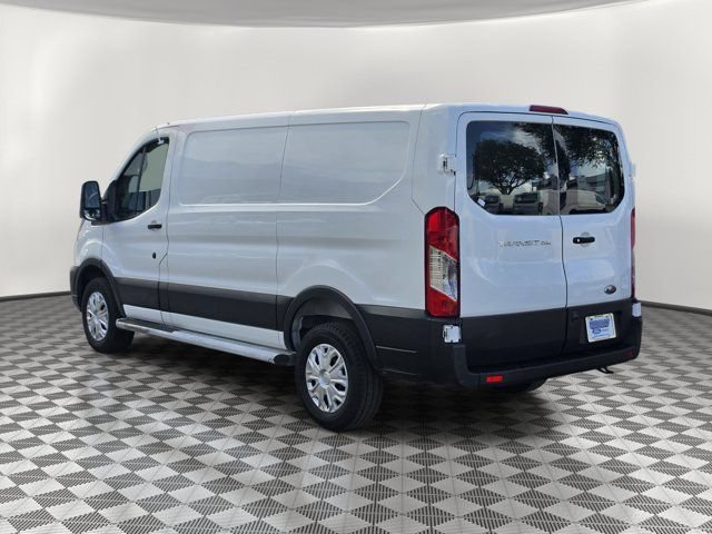 Certified 2025 Ford Transit 250 Low Roof w/ Exterior Upgrade Package RWD image 4