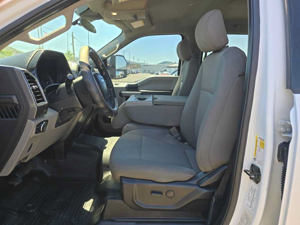 Certified 2020 Ford F250 XLT w/ XLT Value Package AWD/4WD image 9