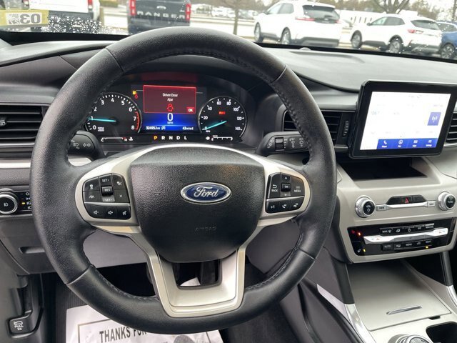Certified 2023 Ford Explorer XLT w/ Equipment Group 202A AWD/4WD image 7