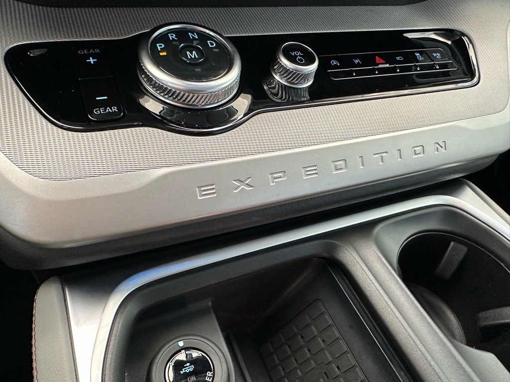 Certified 2025 Ford Expedition Max Active image 44