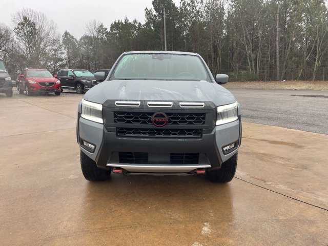 Used 2025 Nissan Frontier PRO-4X image 6