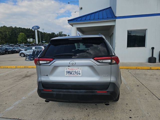 Used 2024 Toyota RAV4 XLE FWD image 14