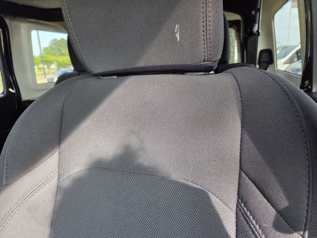 Used 2022 Jeep Wrangler Unlimited Sport image 16