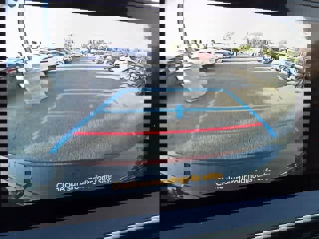 Used 2023 Toyota Prius XLE image 25