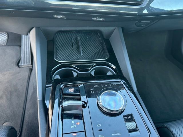 Used 2024 BMW 530i xDrive AWD/4WD image 20