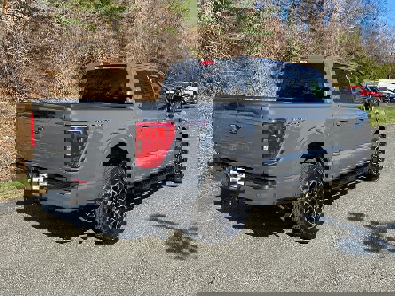 Certified 2021 Ford F150 XLT w/ Equipment Group 301A Mid image 5