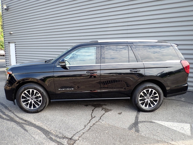 Certified 2025 Ford Expedition Platinum AWD/4WD image 2