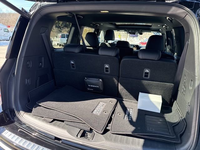Used 2025 Nissan Armada PRO-4X w/ Pro-4X Premium Package AWD/4WD image 25