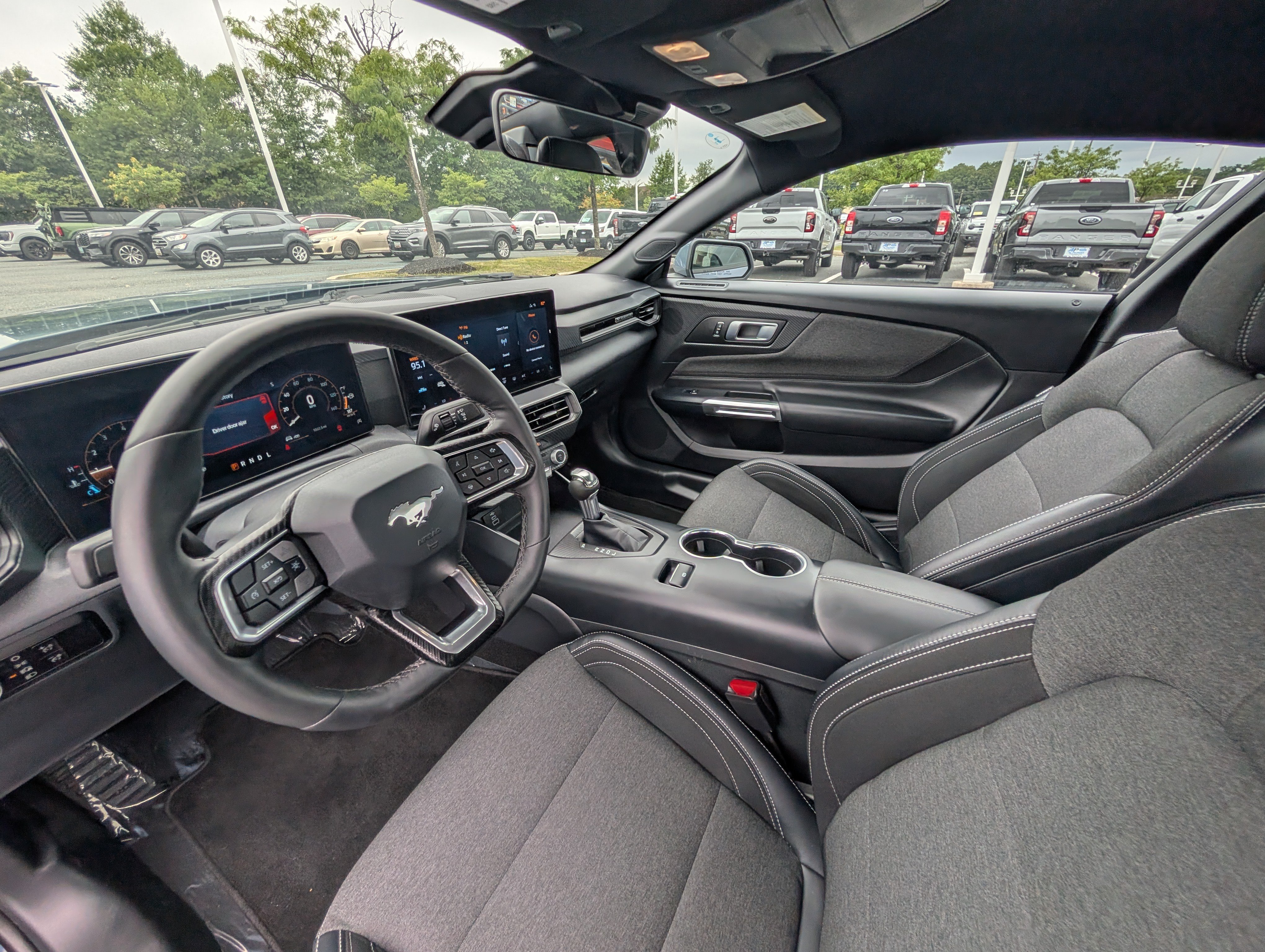 Certified 2025 Ford Mustang Coupe RWD image 14