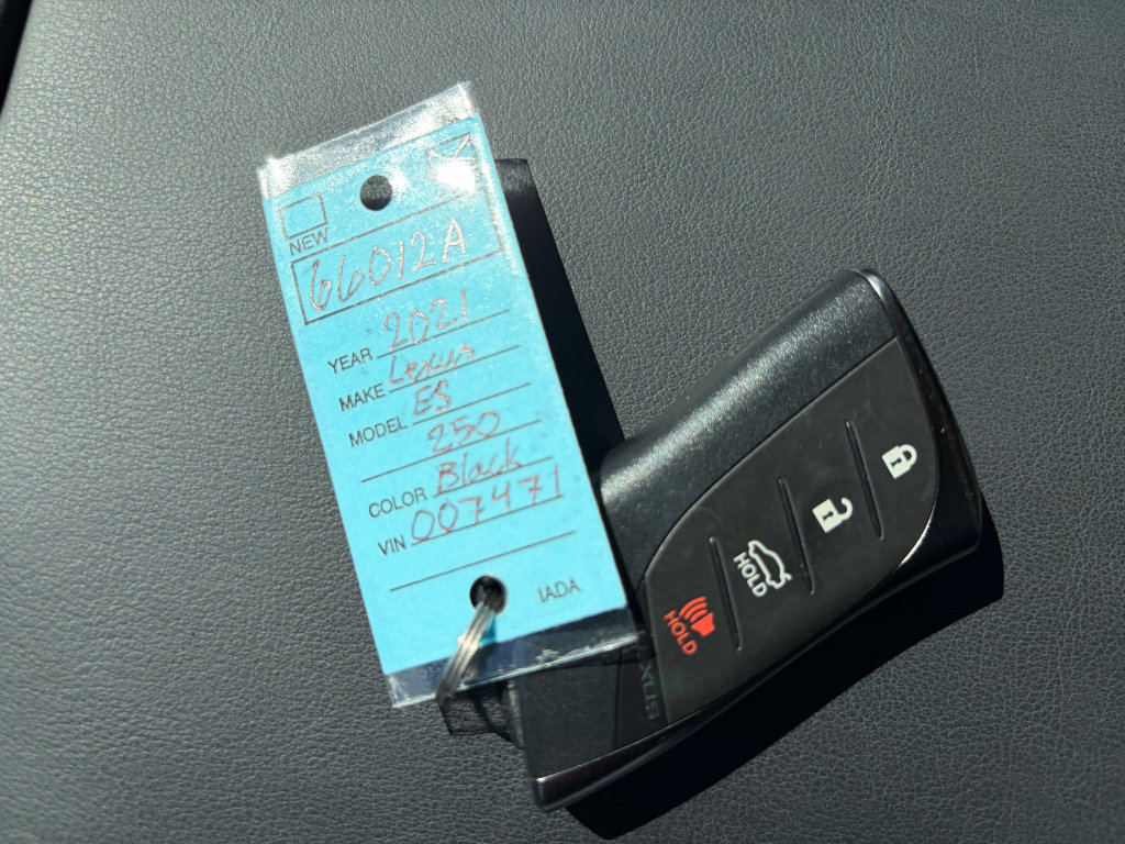Used 2021 Lexus ES 250 w/ Premium Package AWD/4WD image 31