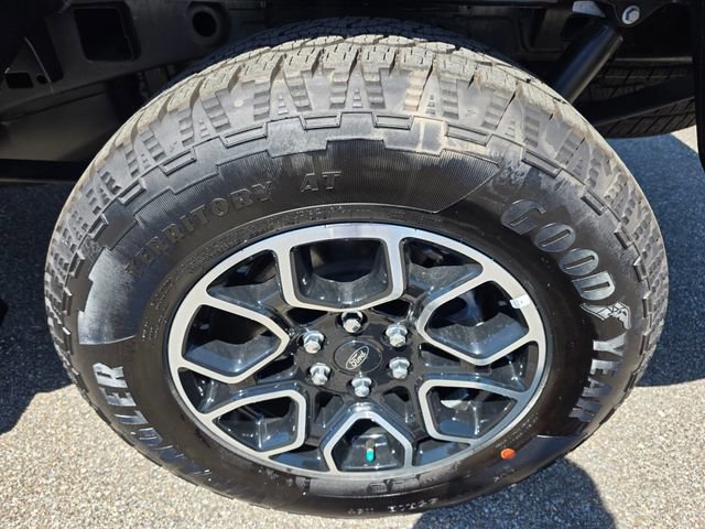 Certified 2023 Ford F150 XLT w/ Equipment Group 302A High image 11