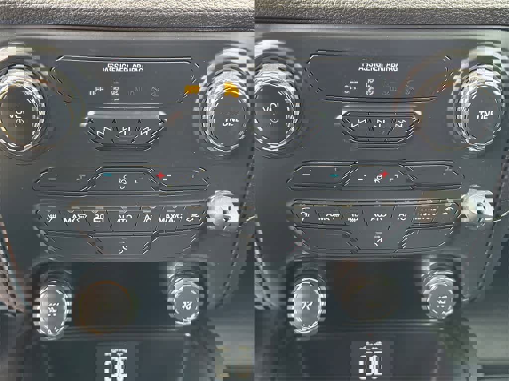 Certified 2021 Ford Ranger XLT w/ Equipment Group 301A Mid image 28