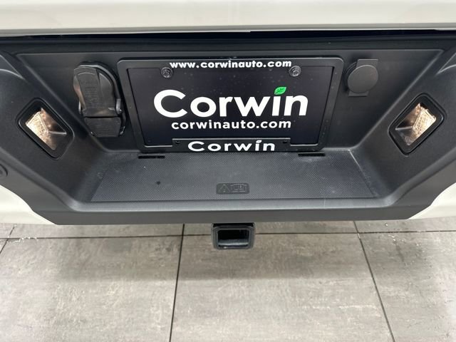 Certified 2025 Ford F150 Lariat w/ Equipment Group 502A High image 21