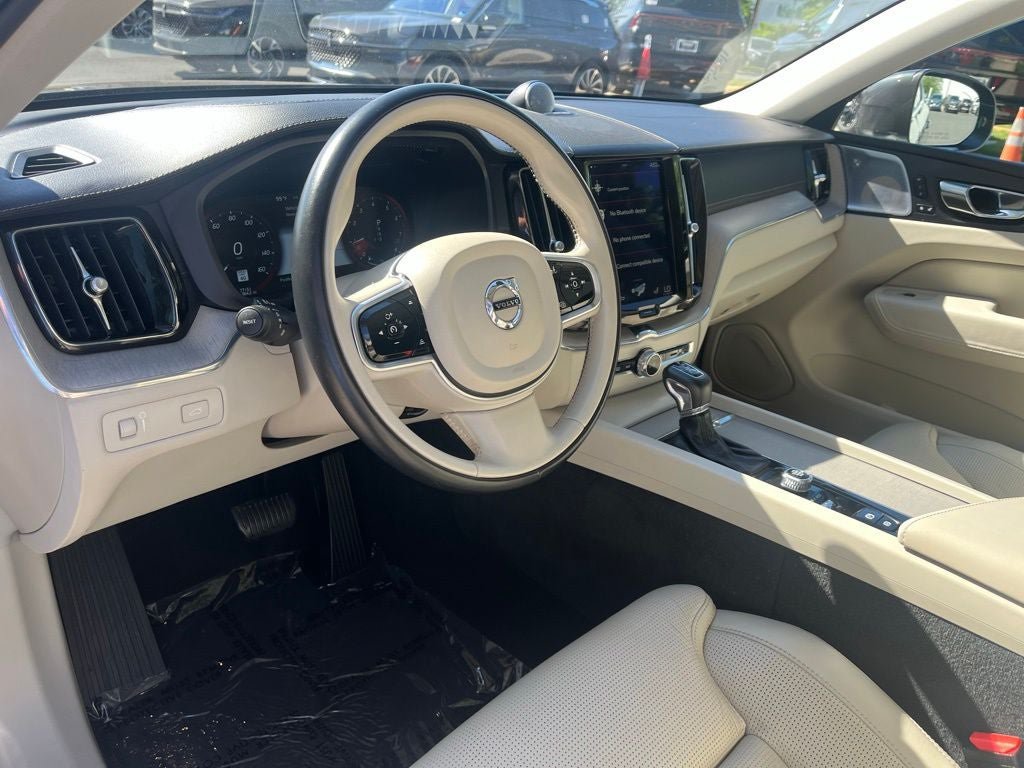 Used 2018 Volvo XC60 T6 Inscription w/ Luxury Seat Package AWD/4WD image 25
