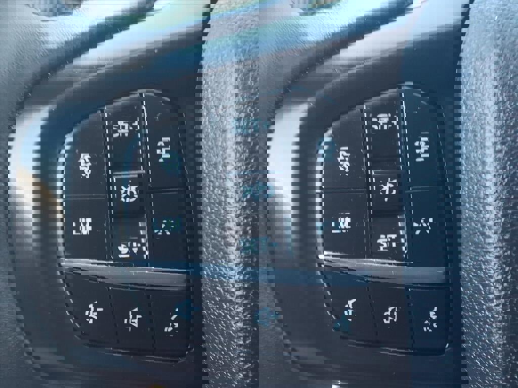 Certified 2025 Ford Ranger XLT w/ Equipment Group 301A High image 27