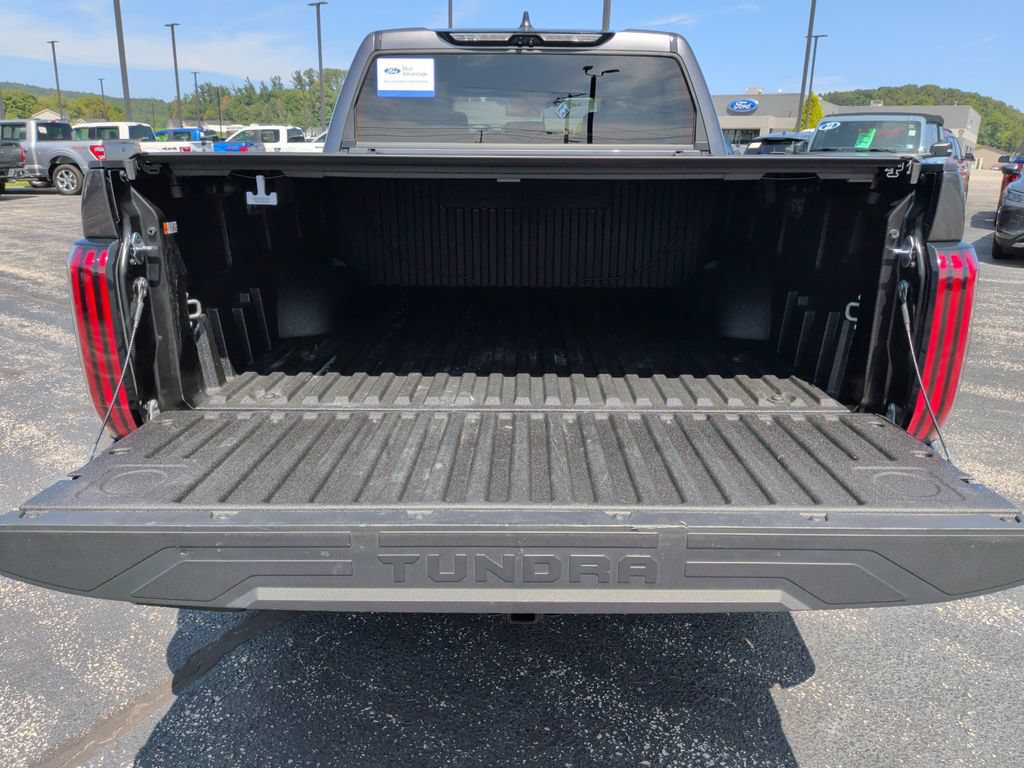 Used 2025 Toyota Tundra Platinum w/ TRD Off-Road Package AWD/4WD image 11