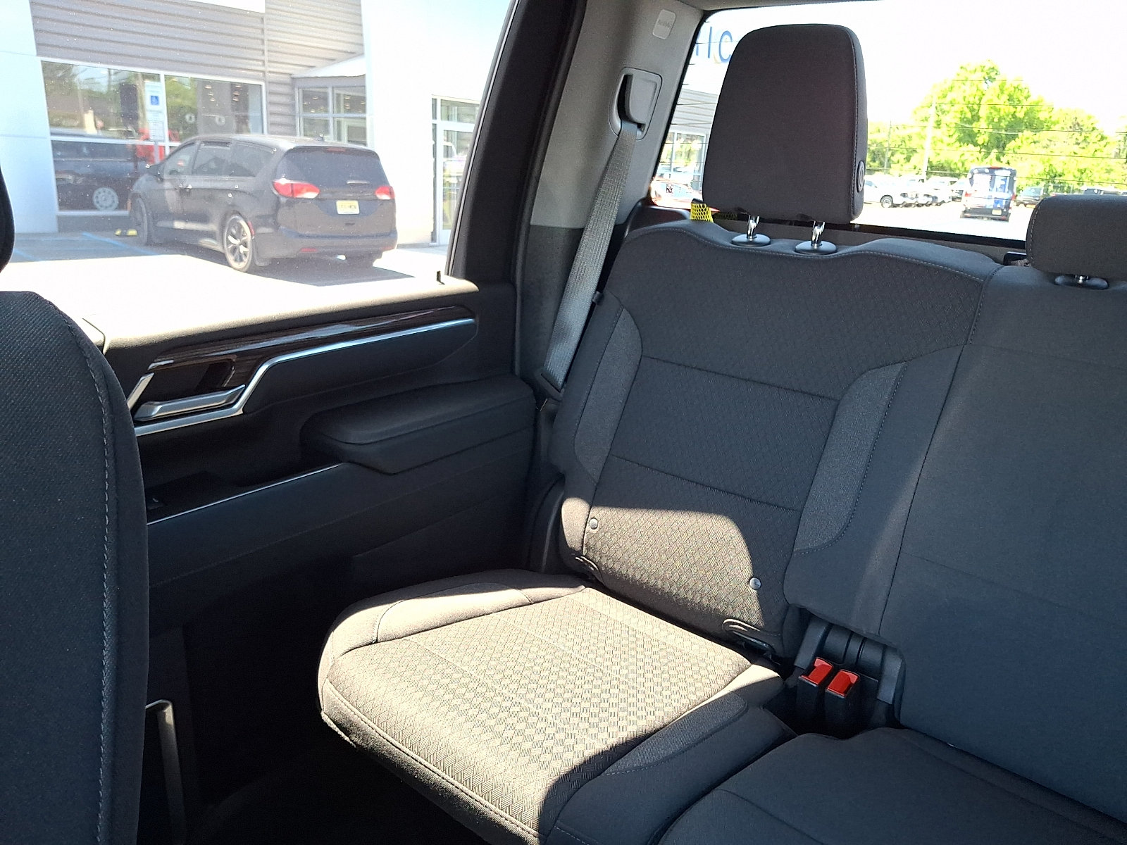 Used 2026 Chevrolet Silverado 2500 LT w/ All Star Edition AWD/4WD image 18
