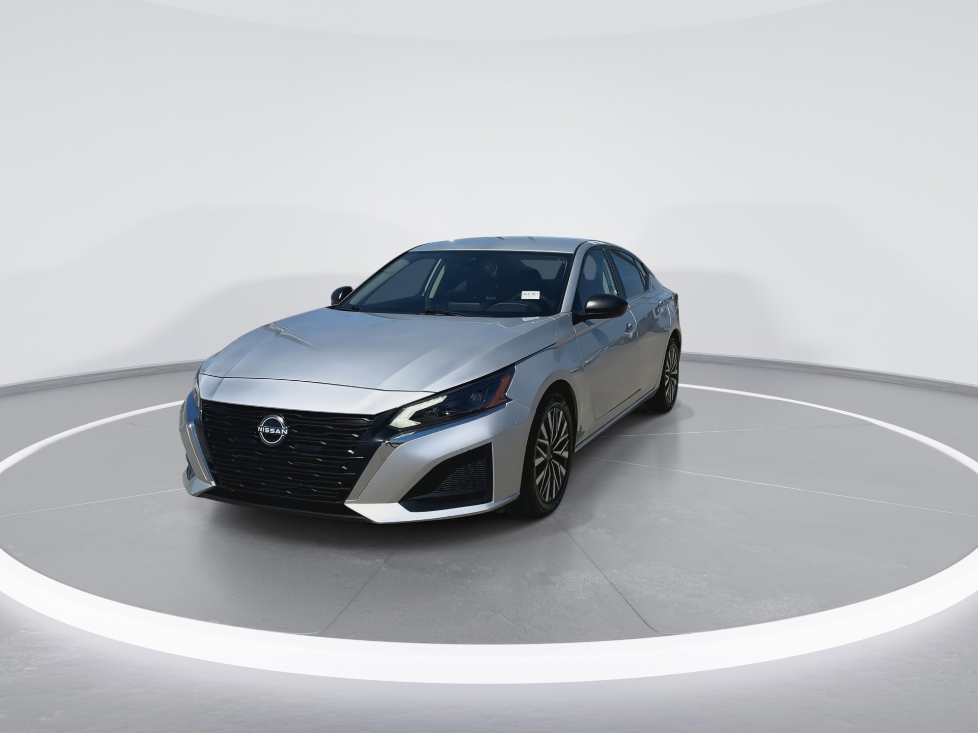 Used 2024 Nissan Altima 2.5 SV image 9