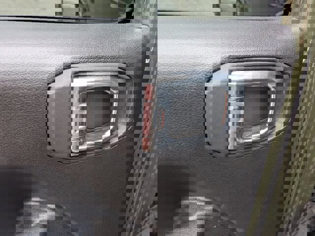 Used 2024 Jeep Gladiator Sport image 28