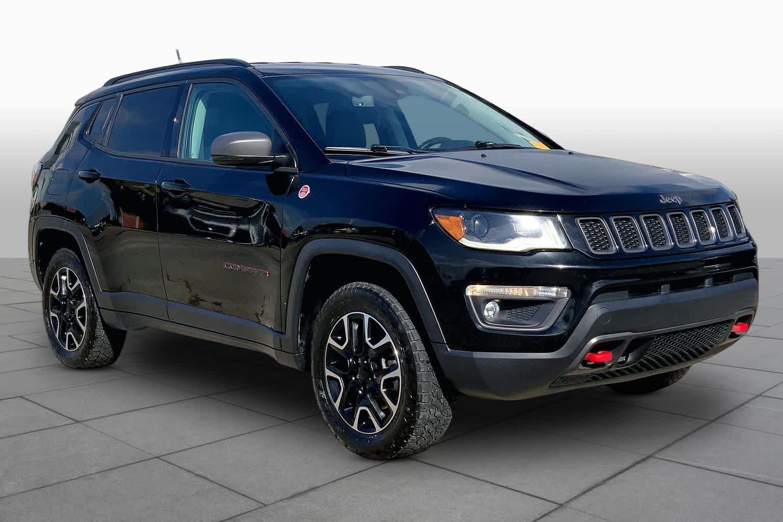 Used 2021 Jeep Compass Trailhawk AWD/4WD image 3
