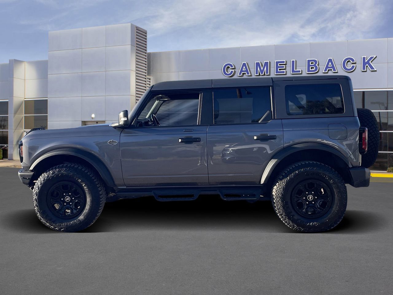 Certified 2023 Ford Bronco Wildtrak image 4