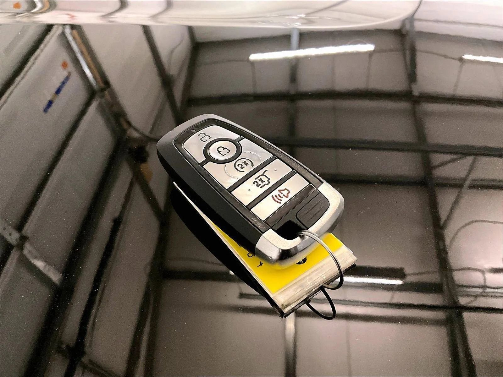 Certified 2021 Ford Explorer XLT w/ Equipment Group 202A image 9