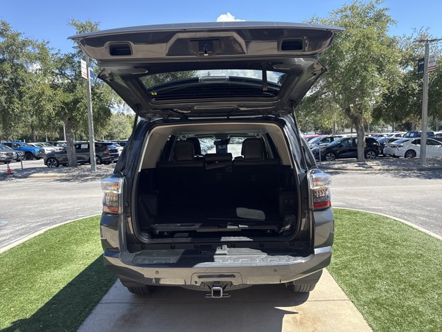 Used 2024 Toyota 4Runner SR5 Premium w/ Moonroof Package RWD image 9
