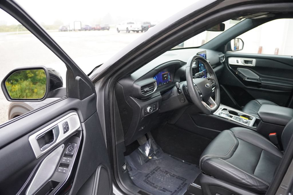 Certified 2021 Ford Explorer ST w/ Equipment Group 401A AWD/4WD image 14