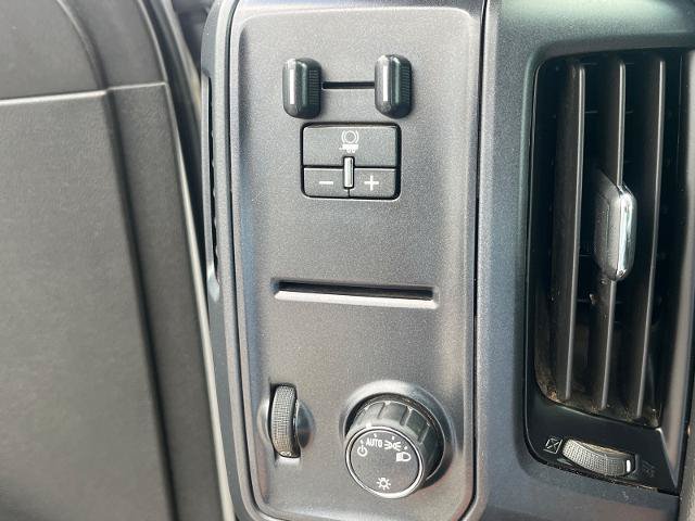Used 2019 Chevrolet Silverado 2500 W/T w/ WT Convenience Package AWD/4WD image 17
