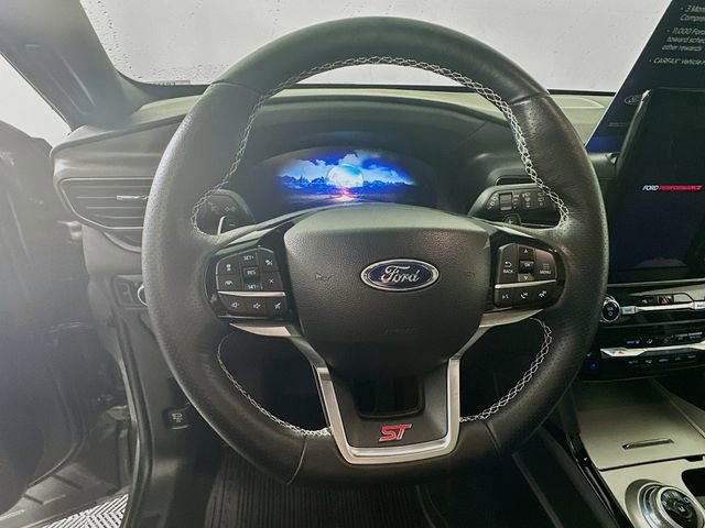Certified 2023 Ford Explorer ST w/ Equipment Group 401A image 18