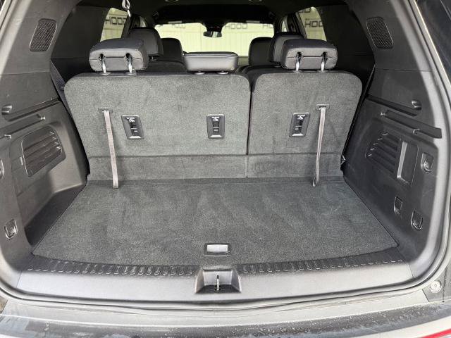 Used 2026 Chevrolet Traverse LT FWD image 29