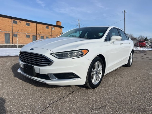 Certified 2018 Ford Fusion SE w/ Fusion SE Technology Package image 27