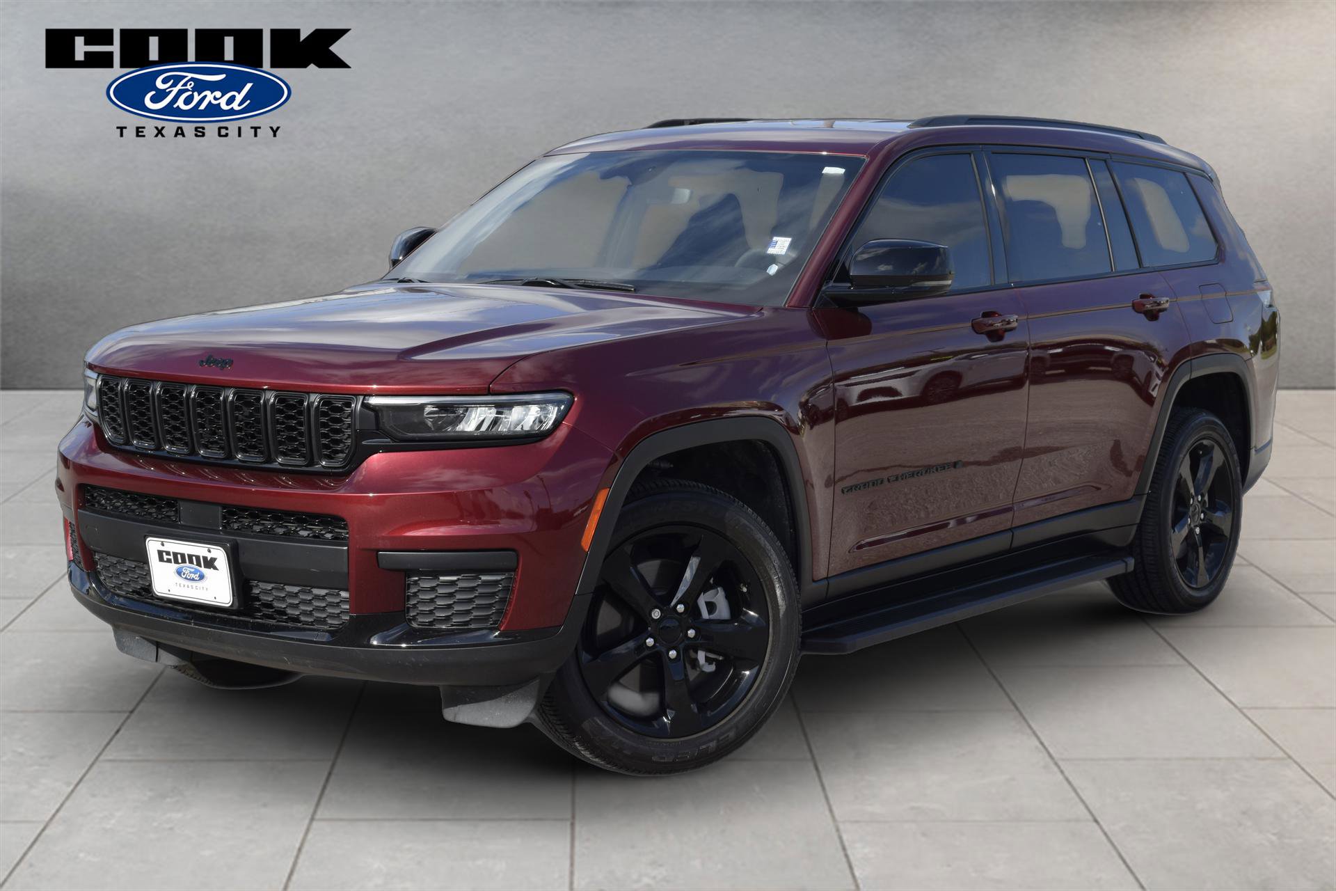 Used 2023 Jeep Grand Cherokee L Laredo RWD image 1