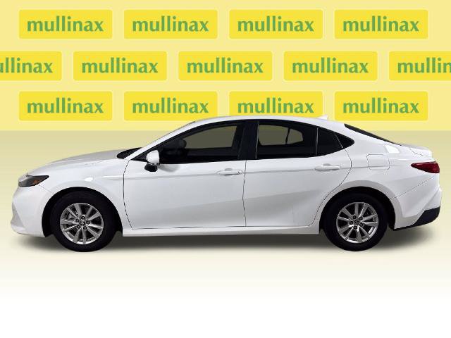 Used 2025 Toyota Camry LE w/ Convenience Package FWD image 12