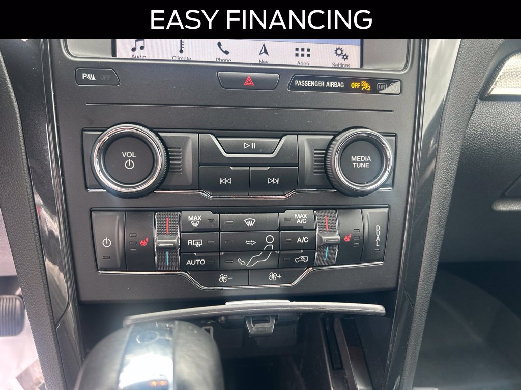 Certified 2019 Ford Explorer XLT w/ Equipment Group 202A AWD/4WD image 23