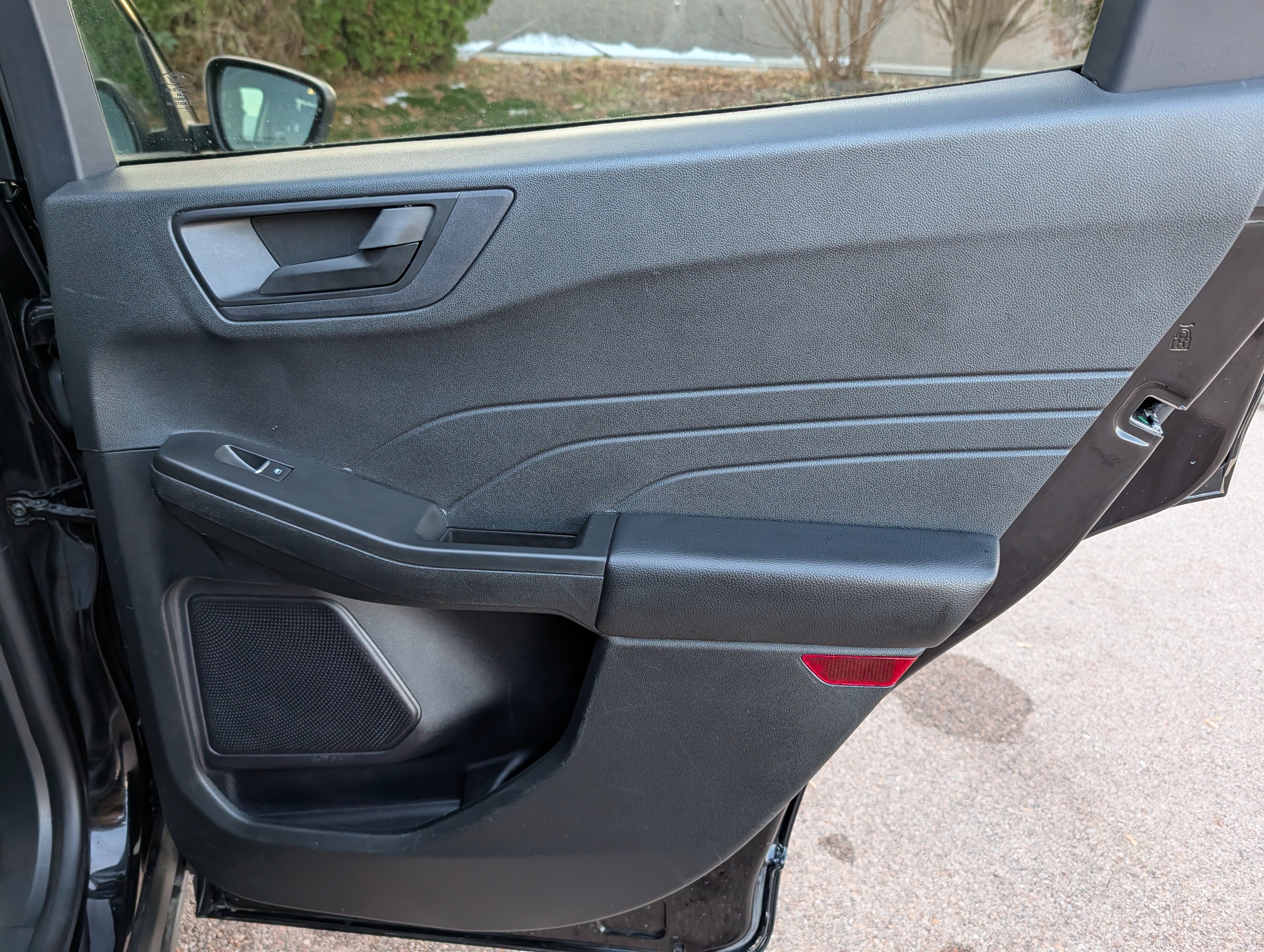 Certified 2022 Ford Escape SE w/ Cold Weather Package image 32