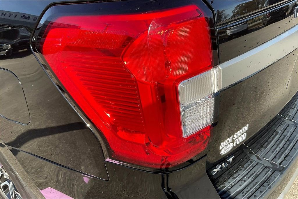 Certified 2024 Ford Expedition Max XLT image 23