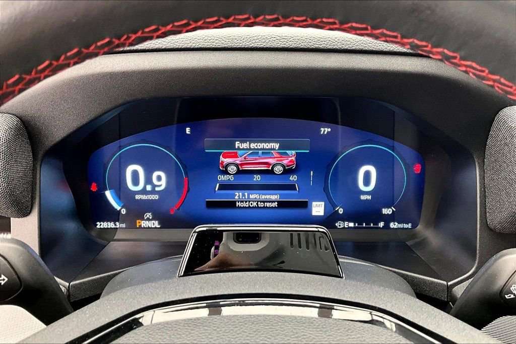 Certified 2025 Ford Explorer ST-Line w/ ST-Line Street Pack image 20