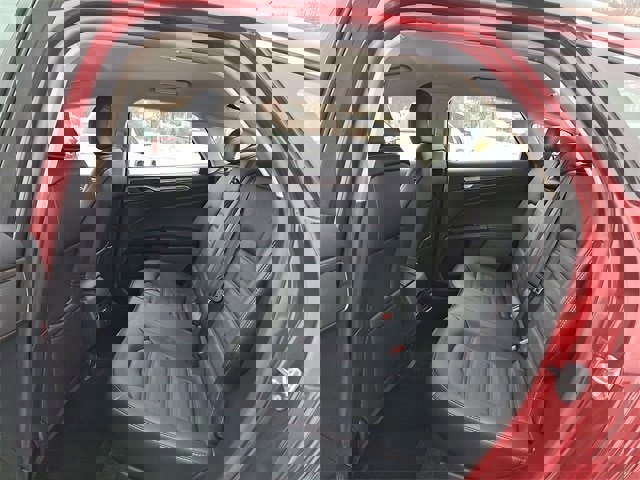 Certified 2018 Ford Fusion SE w/ Fusion SE Technology Package image 25